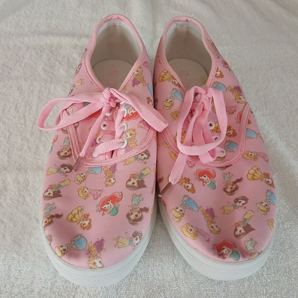 Pink Chibi Disney Princess canvas loafer shoes. Size 10